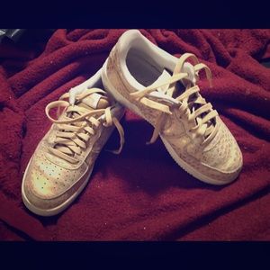 Men’s Air Force 1 GOLD !!!!